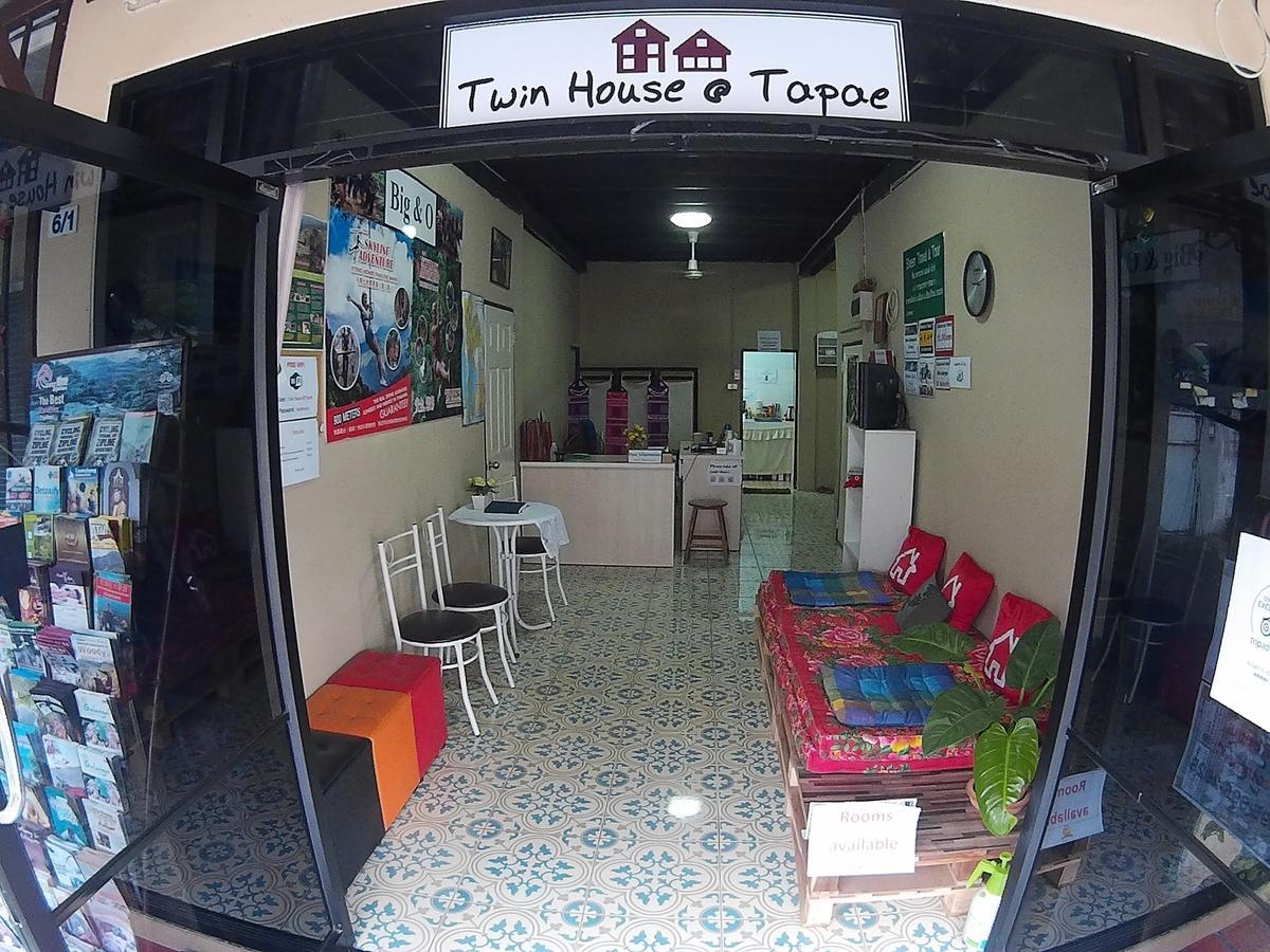 Twin House @ Tapae Hostel Chiang Mai Exterior foto
