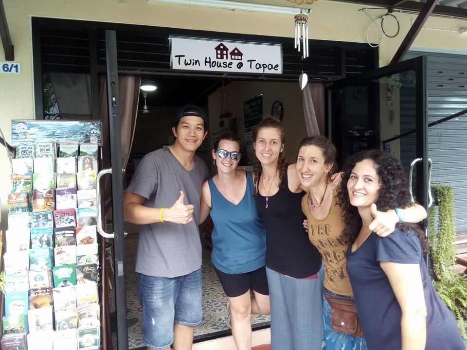Twin House @ Tapae Hostel Chiang Mai Exterior foto